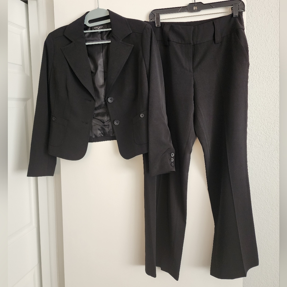 Nine West Black Blazer and Pants Suit Set, 8P